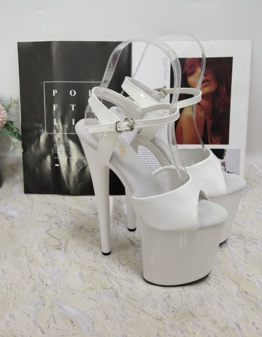 Белые босоножки HEAVEN E-056W