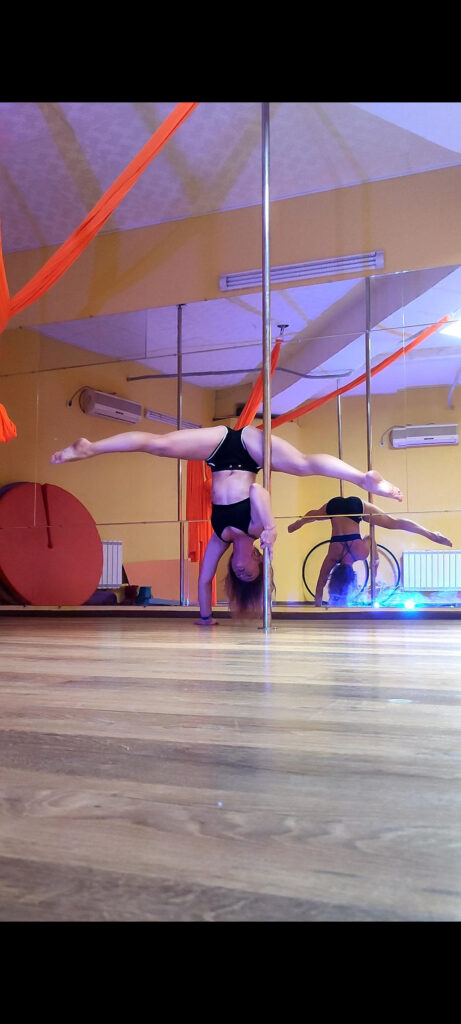 9BC833CF-04A4-4A96-BFB6-75AE93EA91A5-461x1024-1