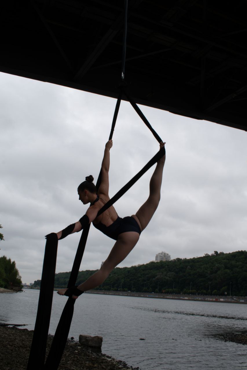 photo_5231276798413764408_y