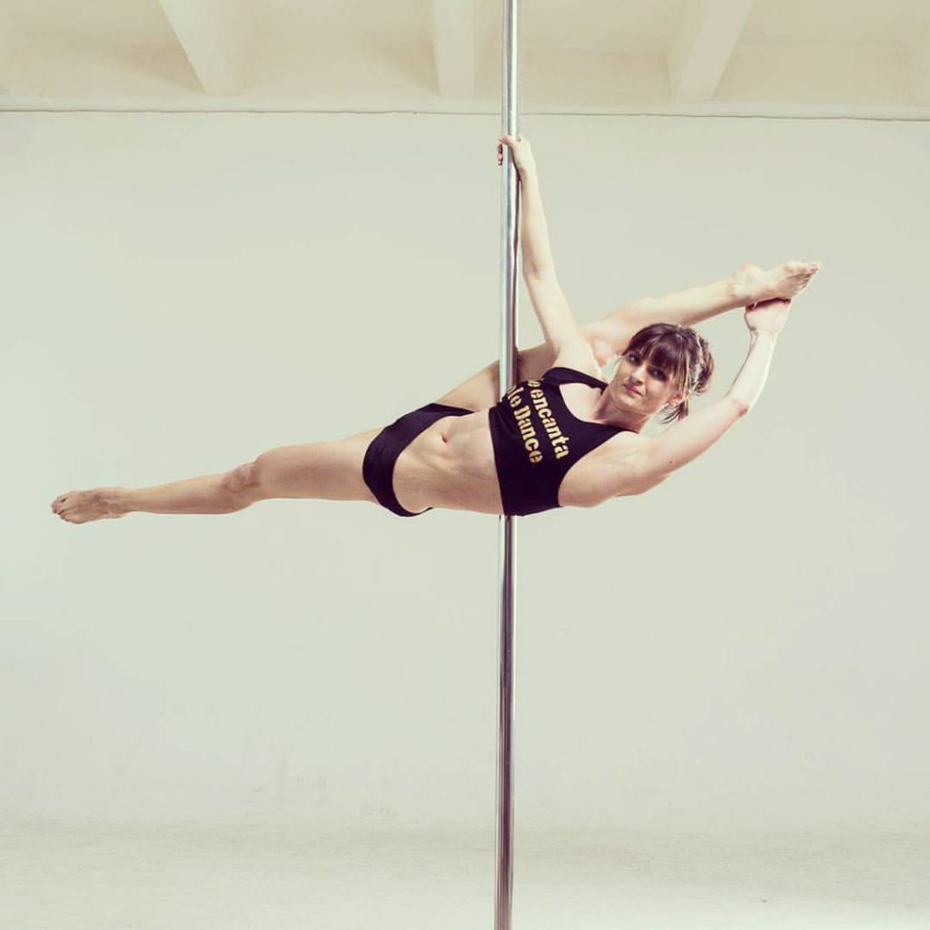 Ярослава2-min-1024x1024-1